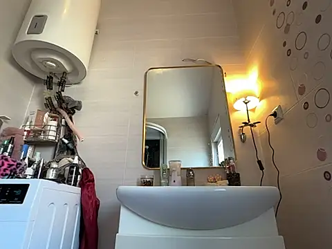 U_prolazu - Suck dildo