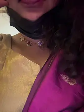 Snehameoww@xh - Boobs play with chocolate syrup💦🥵😈