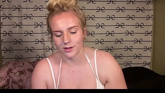 Ms_CherrySnow - blowjob -10 minutes