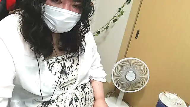 Ayane99 - セクシーコスプレ生着替え