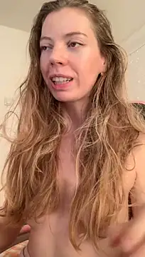BeautyEliise_ - squeeze my boobs