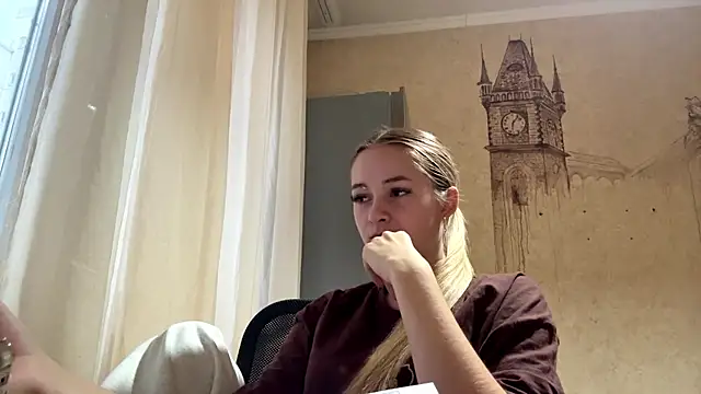 MarkitaHersch - Watch Me Spread My Legs Wide 🍑💕