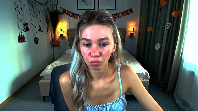 LuluAlis - 🐰TEASE MY ENTIRE BODY🐰