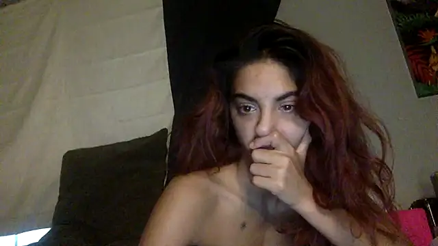 Miabrooks2 - see my wet pussy...