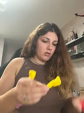 DaisyVibesss - 🌹bubbly shower and creamy cum time