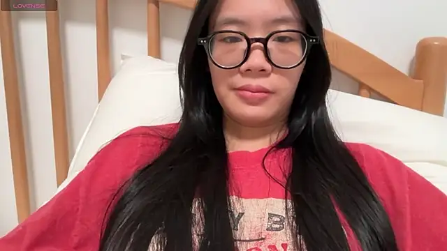 Nooneknowspoppy - rub tits
