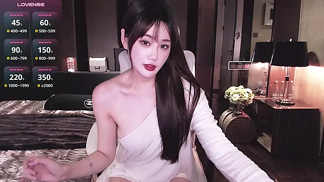 Aurora__77 - 一周不见啦😳 我回来啦