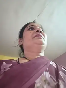 Karishma_bhabi02 - My modal saport please 💔💔💔💔💔