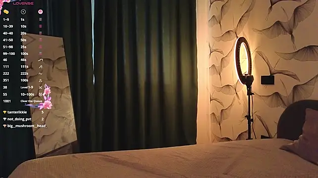 LettyWilde - Take off the shorts.