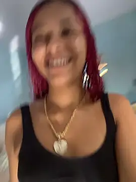 Littlehoney00 - Bem gostosa com consolo 🤤