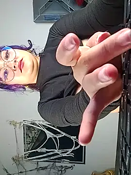 Liily_Foxxy - masturbate while we kiss 🥵🥵