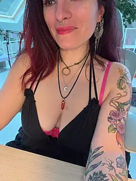 LunaMoongirl - 🔥2 Fingers in pussy🔥