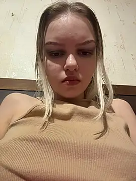 AshleyMur - naked show