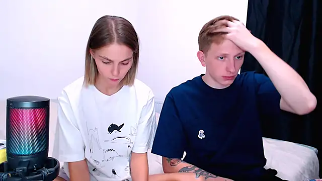 Juliaanddima - sh9w ass doggy naked