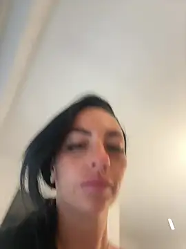 BELLABLACKXUK - Distract me - dildo fuck in shower