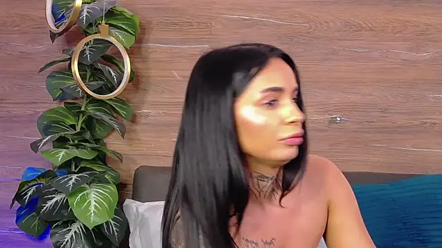 IrisSwift - Let's get this pussy wet