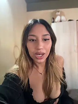 Meganfaxx - 🎁