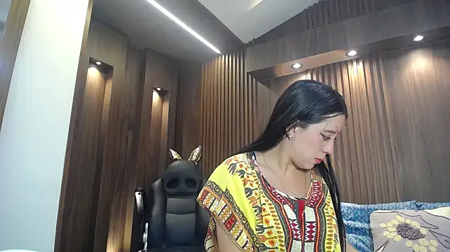 _tamara_priya_ - Spread that big ass over my face+kissass