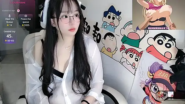 Angela-AMY - 气质美女三要素。胸小，话少，表情吊 脱光光