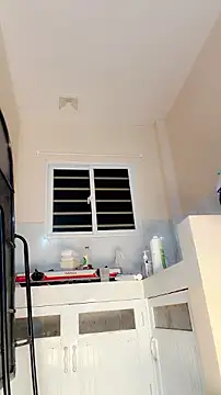WetVirginPussy - SQUIRT IN BATHROOM🥵