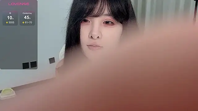 -caicai - 灯坏了 大家凑合看~