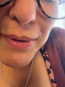 Star_anastasia - show oil tits