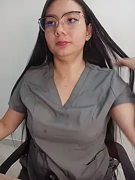 Mia_nala - show a naked ass and spank it 🥵