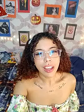 Alinne_Bell - What a sexy hair 💕
