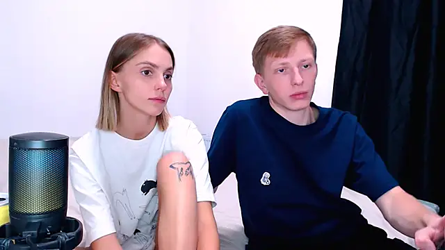 Juliaanddima - sh9w ass doggy naked