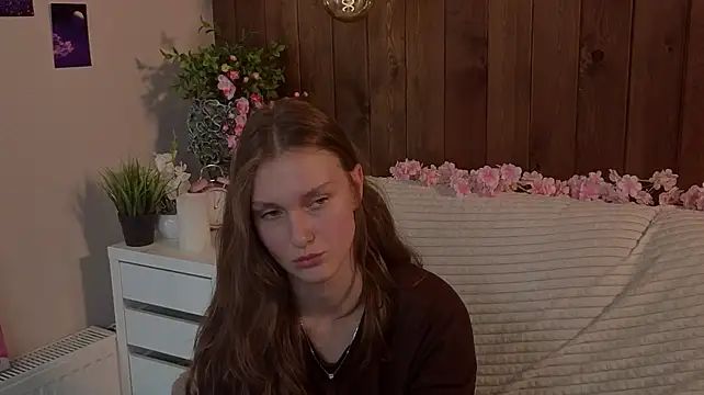 TeressaKapanke - show my tummy