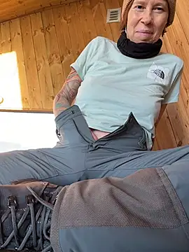 SexyExclusiveflower - Finger pussy 🌲💦