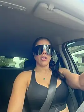 ViolettLuxe - Show boobs