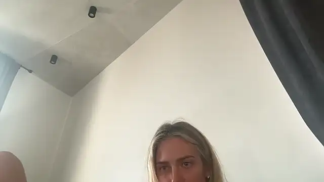 Iris_cherry