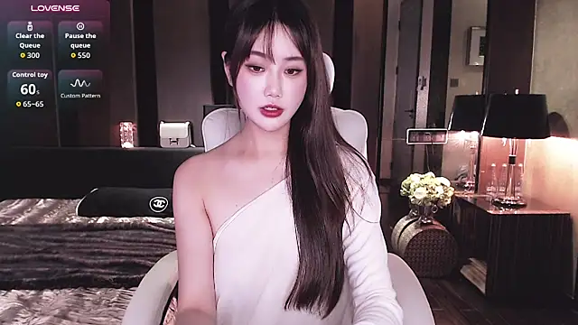 Aurora__77 - 一周不见啦😳 我回来啦