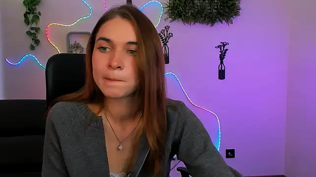 Hanna_triss - kiss