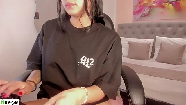 Danna__rose - Flirty ice play 🧊 in tits