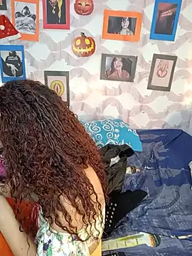 Alinne_Bell - What a sexy hair 💕