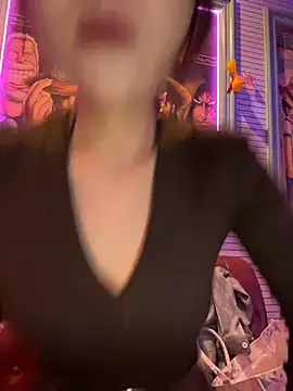 Eva10069 - 🎈朋友聚会偷偷KTV桌下口交大鸡吧