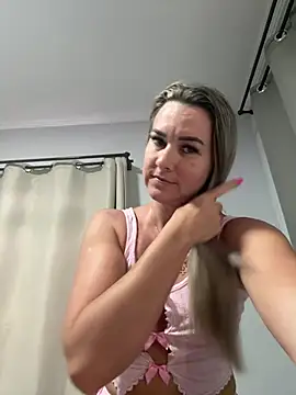 SuhHWhotwife - Ficar pelada e se masturbar com vibrador