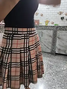 Sha-naya-Naughty - Boobs oil