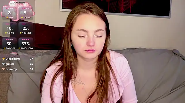 LoraDavi - Camel toe close-up