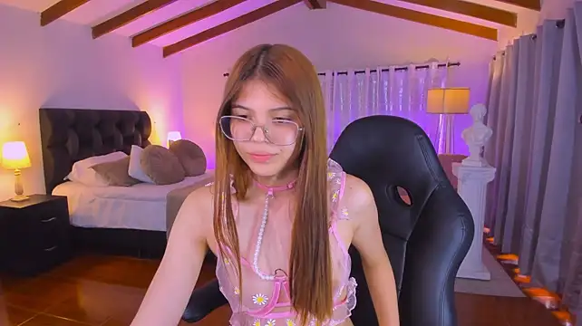 _MaddisonFox_ - 🎃ahegao face+suck dildo🎃