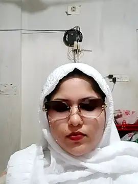 Nusrat-N - Full nude