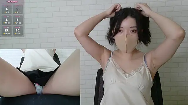 Minami_room - 500コインごとにおかしくなる🤩達成→有料であへあへ顔ダブルピースイキ✌🏻