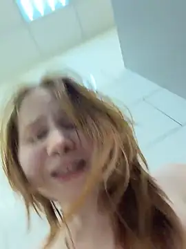 SlavicCandy - MAKE ME SQUIRT LIKE WILD SLUT IN PUBLIC