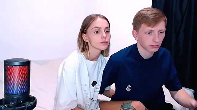 Juliaanddima - sh9w ass doggy naked