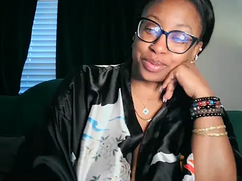 Nyxie_Chaos - Check Out My Tip Menu