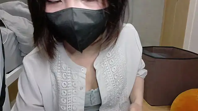 Yura_yukino - 上の服ぽいっ