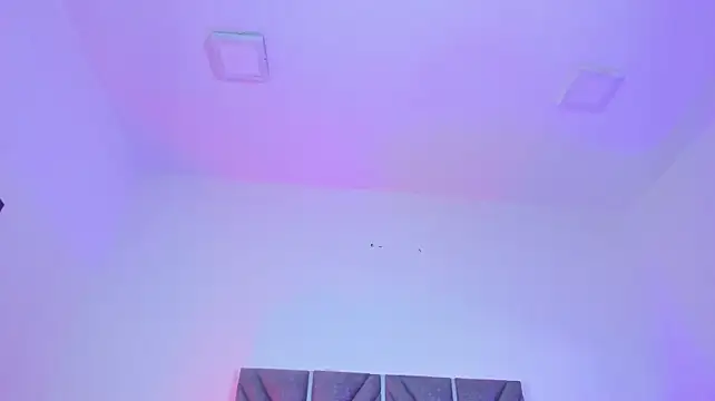 AlombraMorris - Spanks hard in my ass x10 👋🏼🍑🥵🔥🔥