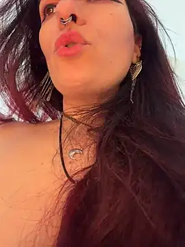 LunaMoongirl - 🔥2 Fingers in pussy🔥